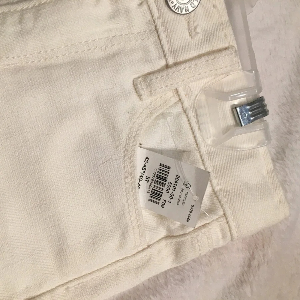 Old Navy Denim Shorts Girls 5T white New Raw Hem pockets‎ vintage
